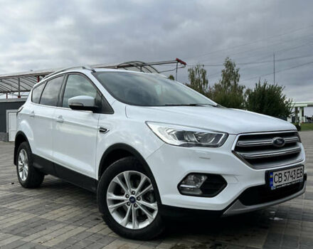 Форд Куга, объемом двигателя 1.5 л и пробегом 20 тыс. км за 22000 $, фото 1 на Automoto.ua
