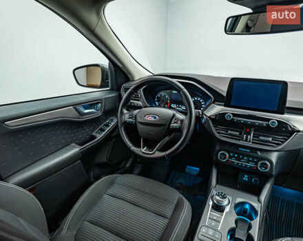 Форд Куга, об'ємом двигуна 2 л та пробігом 107 тис. км за 23884 $, фото 11 на Automoto.ua