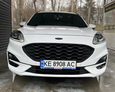 Форд Куга, объемом двигателя 1.5 л и пробегом 45 тыс. км за 27500 $, фото 3 на Automoto.ua