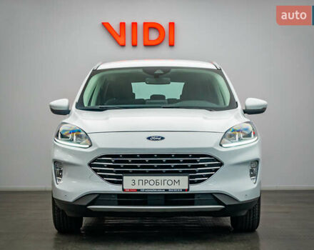 Форд Куга, объемом двигателя 1.5 л и пробегом 138 тыс. км за 20597 $, фото 4 на Automoto.ua