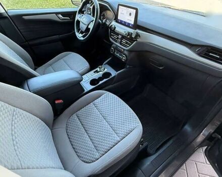 Форд Куга, объемом двигателя 1.5 л и пробегом 165 тыс. км за 16300 $, фото 21 на Automoto.ua