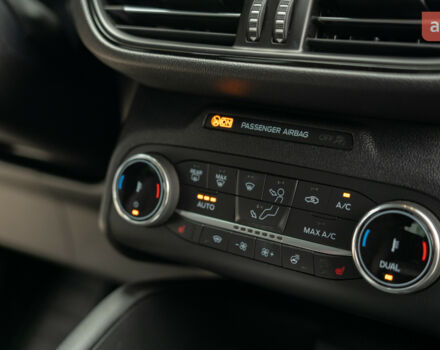 Форд Куга, объемом двигателя 1.5 л и пробегом 0 тыс. км за 30699 $, фото 13 на Automoto.ua