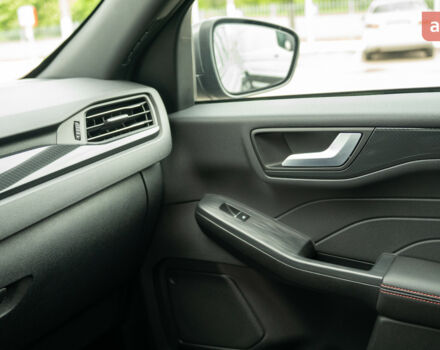 Форд Куга, объемом двигателя 1.5 л и пробегом 0 тыс. км за 30699 $, фото 15 на Automoto.ua