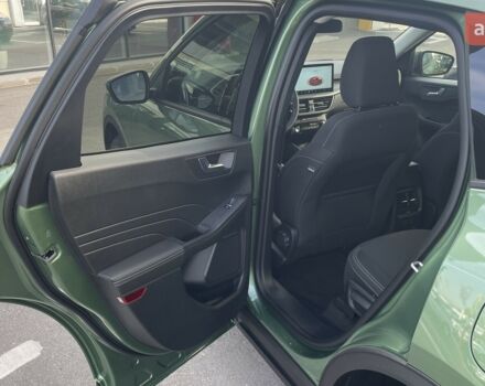 Форд Куга, объемом двигателя 2.49 л и пробегом 0 тыс. км за 36075 $, фото 21 на Automoto.ua