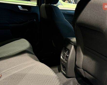 Форд Куга, объемом двигателя 2.49 л и пробегом 0 тыс. км за 39010 $, фото 23 на Automoto.ua