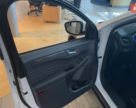 Форд Куга, объемом двигателя 1.5 л и пробегом 0 тыс. км за 30608 $, фото 14 на Automoto.ua