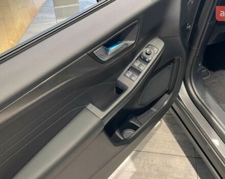 Форд Куга, объемом двигателя 1.5 л и пробегом 0 тыс. км за 31872 $, фото 19 на Automoto.ua