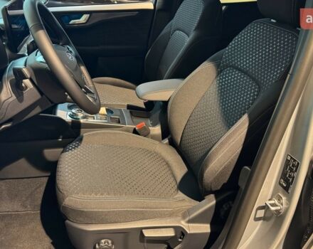 Форд Куга, объемом двигателя 2.49 л и пробегом 0 тыс. км за 35353 $, фото 10 на Automoto.ua