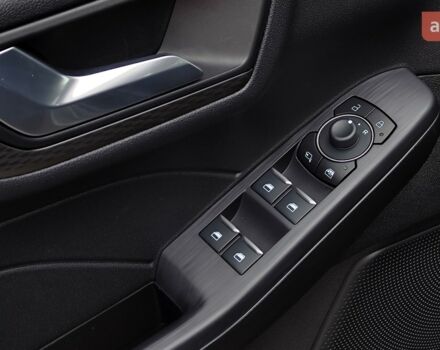 Форд Куга, объемом двигателя 1.5 л и пробегом 0 тыс. км за 32691 $, фото 12 на Automoto.ua