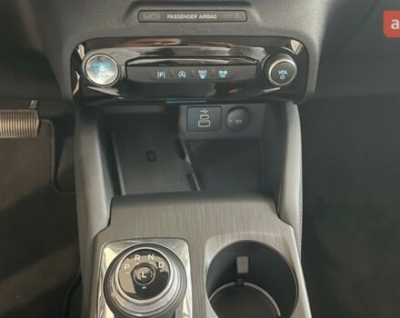 Форд Куга, объемом двигателя 1.5 л и пробегом 0 тыс. км за 30608 $, фото 24 на Automoto.ua