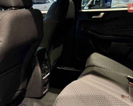 Форд Куга, объемом двигателя 2.49 л и пробегом 0 тыс. км за 39010 $, фото 17 на Automoto.ua