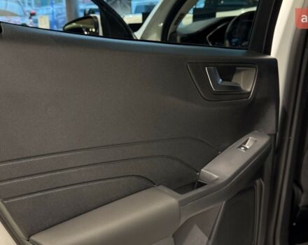 Форд Куга, объемом двигателя 2.49 л и пробегом 0 тыс. км за 39010 $, фото 16 на Automoto.ua