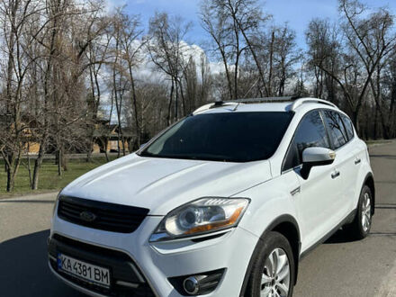 Форд Куга, объемом двигателя 2.52 л и пробегом 235 тыс. км за 11000 $, фото 1 на Automoto.ua