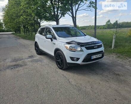 Форд Куга, объемом двигателя 2 л и пробегом 182 тыс. км за 10500 $, фото 1 на Automoto.ua