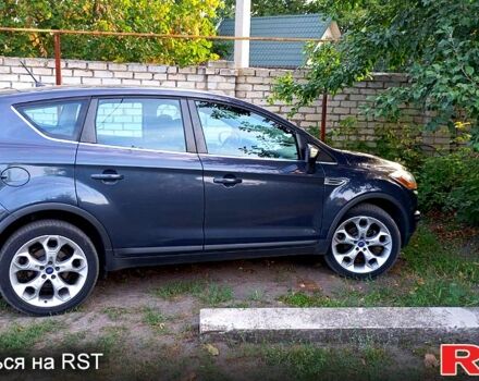Форд Куга, объемом двигателя 2 л и пробегом 200 тыс. км за 10000 $, фото 1 на Automoto.ua