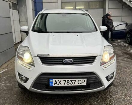 Форд Куга, объемом двигателя 2 л и пробегом 160 тыс. км за 10000 $, фото 1 на Automoto.ua