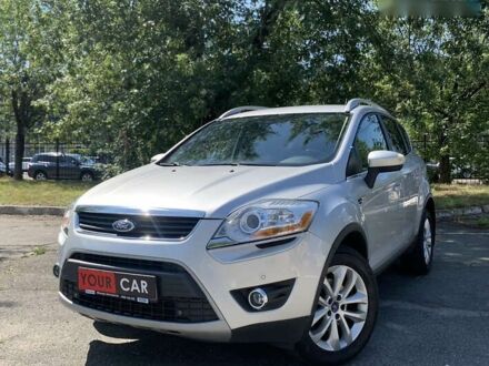 Форд Куга, объемом двигателя 2 л и пробегом 131 тыс. км за 12500 $, фото 1 на Automoto.ua
