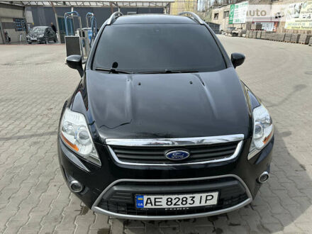 Форд Куга, объемом двигателя 2 л и пробегом 160 тыс. км за 12400 $, фото 1 на Automoto.ua