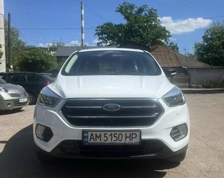 Форд Куга, объемом двигателя 2 л и пробегом 205 тыс. км за 14950 $, фото 1 на Automoto.ua