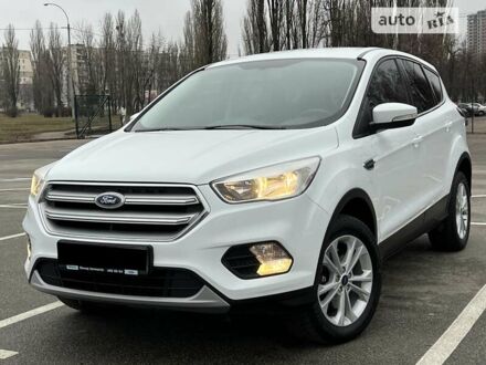 Форд Куга, объемом двигателя 2 л и пробегом 217 тыс. км за 16500 $, фото 1 на Automoto.ua