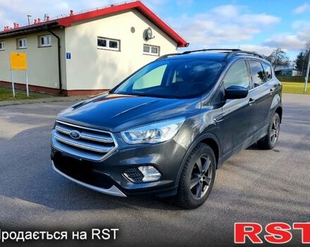 Форд Куга, объемом двигателя 1.5 л и пробегом 145 тыс. км за 15000 $, фото 1 на Automoto.ua