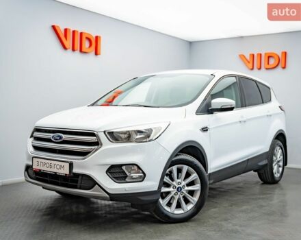 Форд Куга, объемом двигателя 1.5 л и пробегом 199 тыс. км за 12946 $, фото 1 на Automoto.ua