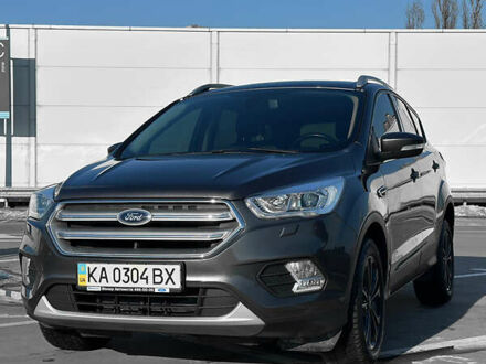 Форд Куга 2019 у Києві на Automoto.ua Форд Куга, об'ємом двигуна 1.5 л та пробігом 116 тис. км за 15900 $, фото 1 на Automoto.ua