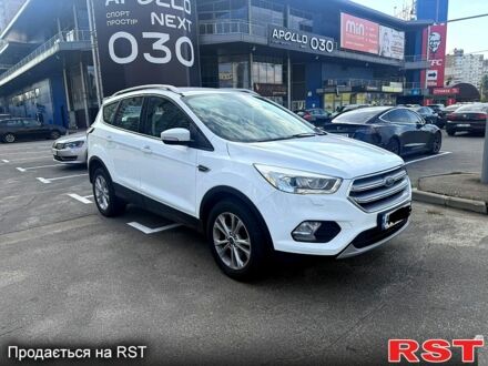 Форд Куга, объемом двигателя 2 л и пробегом 120 тыс. км за 10500 $, фото 1 на Automoto.ua