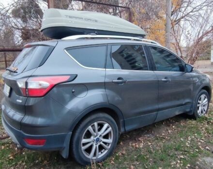 Серый Форд Куга, объемом двигателя 0 л и пробегом 75 тыс. км за 11500 $, фото 4 на Automoto.ua