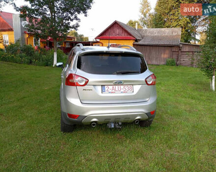 Серый Форд Куга, объемом двигателя 2 л и пробегом 268 тыс. км за 9199 $, фото 2 на Automoto.ua