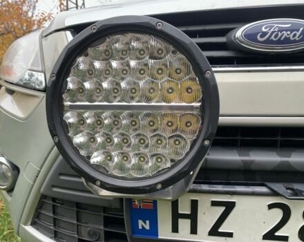 Серый Форд Куга, объемом двигателя 0 л и пробегом 219 тыс. км за 5600 $, фото 12 на Automoto.ua