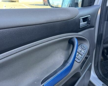 Серый Форд Куга, объемом двигателя 2 л и пробегом 290 тыс. км за 4400 $, фото 12 на Automoto.ua