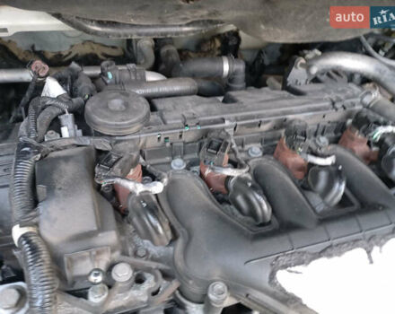 Серый Форд Куга, объемом двигателя 2 л и пробегом 268 тыс. км за 9199 $, фото 33 на Automoto.ua