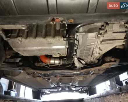 Серый Форд Куга, объемом двигателя 2 л и пробегом 268 тыс. км за 9199 $, фото 30 на Automoto.ua