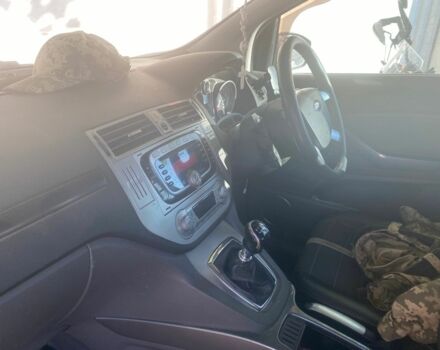 Форд Куга 2008 в Житомире на Automoto.ua Серый Форд Куга, объемом двигателя 2 л и пробегом 280 тыс. км за 2400 $, фото 13 на Automoto.ua