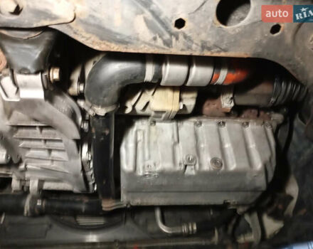 Серый Форд Куга, объемом двигателя 2 л и пробегом 268 тыс. км за 9199 $, фото 28 на Automoto.ua