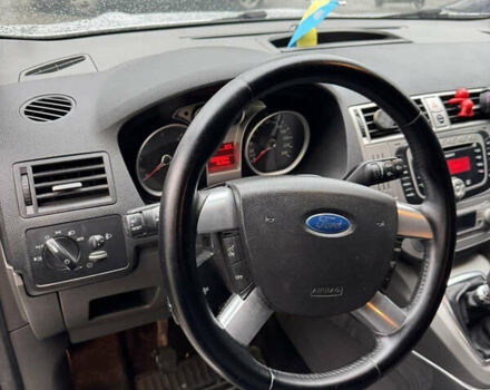 Сірий Форд Куга, об'ємом двигуна 2 л та пробігом 318 тис. км за 8700 $, фото 10 на Automoto.ua