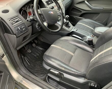 Серый Форд Куга, объемом двигателя 0 л и пробегом 219 тыс. км за 5600 $, фото 3 на Automoto.ua