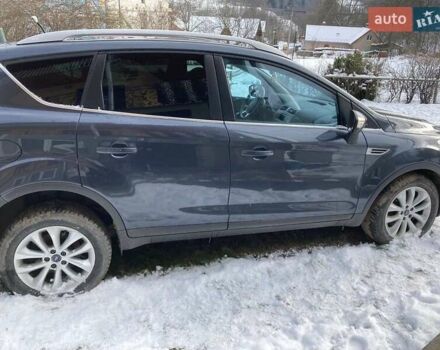 Форд Куга 2009 в Рахове на Automoto.ua Серый Форд Куга, объемом двигателя 2 л и пробегом 230 тыс. км за 10300 $, фото 1 на Automoto.ua
