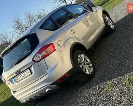 Сірий Форд Куга, об'ємом двигуна 2 л та пробігом 184 тис. км за 9600 $, фото 4 на Automoto.ua