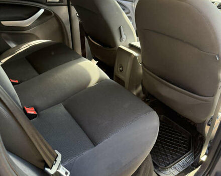 Форд Куга 2009 в Житомире на Automoto.ua Серый Форд Куга, объемом двигателя 2 л и пробегом 225 тыс. км за 9999 $, фото 4 на Automoto.ua