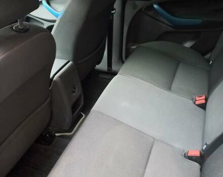 Серый Форд Куга, объемом двигателя 2.52 л и пробегом 179 тыс. км за 9800 $, фото 12 на Automoto.ua