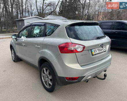 Сірий Форд Куга, об'ємом двигуна 2 л та пробігом 250 тис. км за 8800 $, фото 4 на Automoto.ua