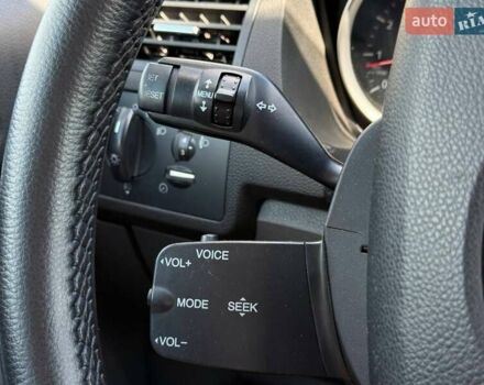 Серый Форд Куга, объемом двигателя 2.52 л и пробегом 115 тыс. км за 9900 $, фото 37 на Automoto.ua