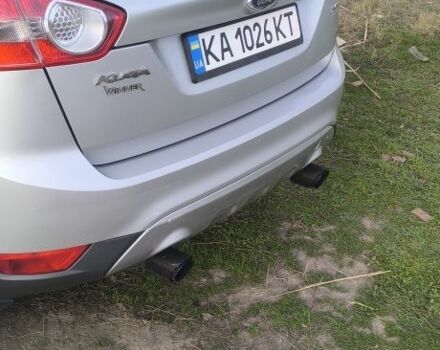 Серый Форд Куга, объемом двигателя 2.5 л и пробегом 230 тыс. км за 10300 $, фото 5 на Automoto.ua