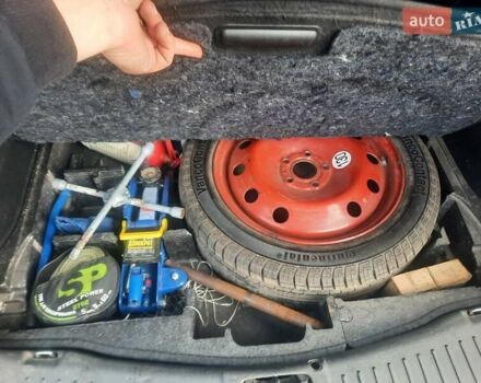 Серый Форд Куга, объемом двигателя 2 л и пробегом 249 тыс. км за 10300 $, фото 12 на Automoto.ua