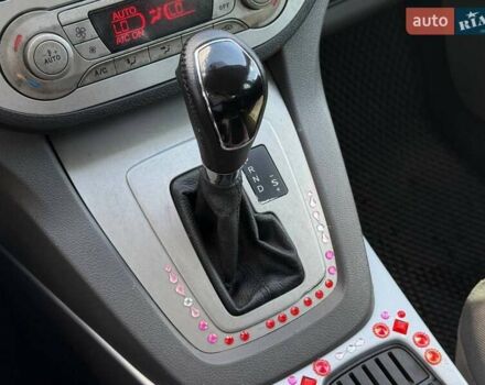 Серый Форд Куга, объемом двигателя 2.52 л и пробегом 115 тыс. км за 9900 $, фото 42 на Automoto.ua