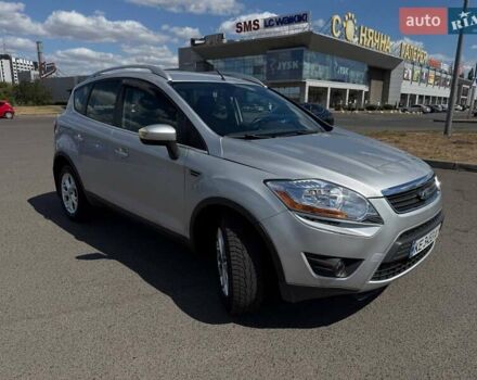 Серый Форд Куга, объемом двигателя 2.52 л и пробегом 115 тыс. км за 9900 $, фото 11 на Automoto.ua