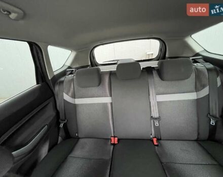 Серый Форд Куга, объемом двигателя 2 л и пробегом 200 тыс. км за 10000 $, фото 8 на Automoto.ua