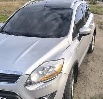 Серый Форд Куга, объемом двигателя 2.5 л и пробегом 230 тыс. км за 10300 $, фото 10 на Automoto.ua